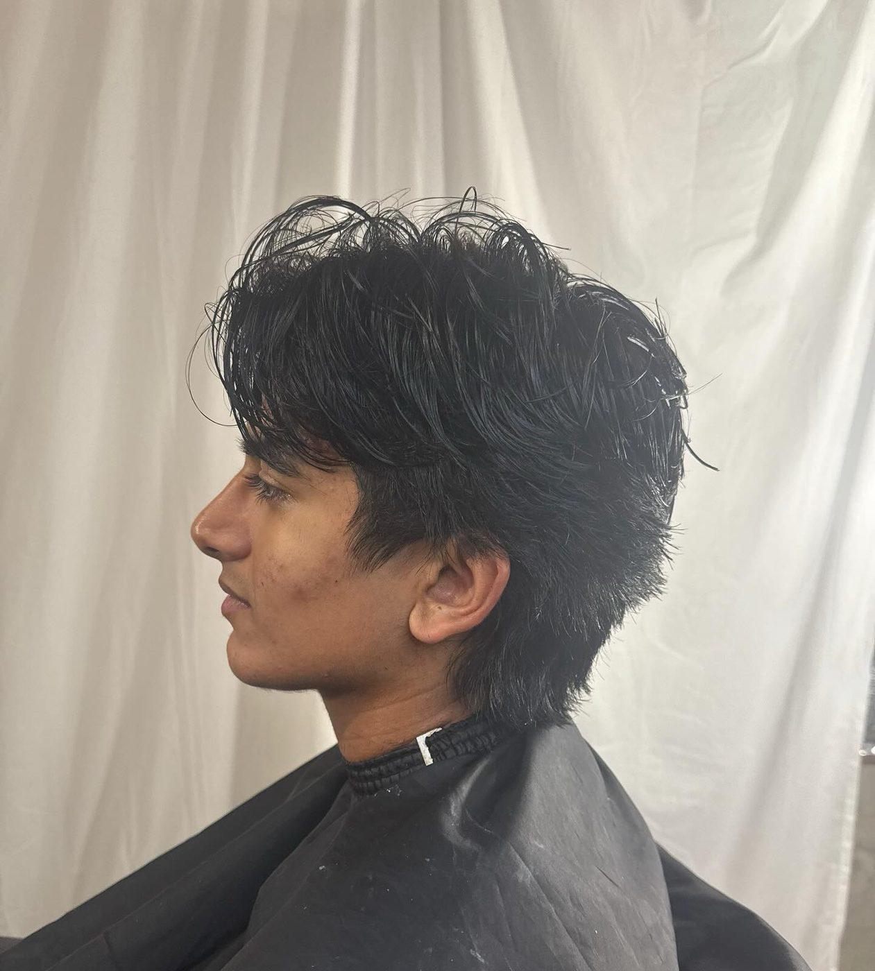 Wet textured top haircut